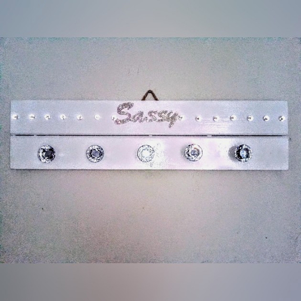 20" Handmade White Painted Wood Crystal Knob Jewelry Organizer Wall Hanging